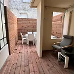 Les Halles , Climatisation, Terrasse, Garage Daire *
