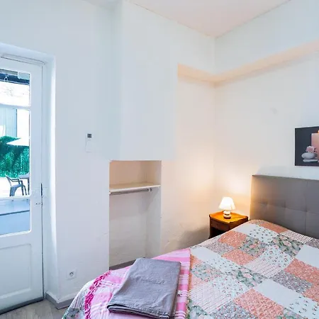 Lägenhet Les Halles , Climatisation, Terrasse, Garage *