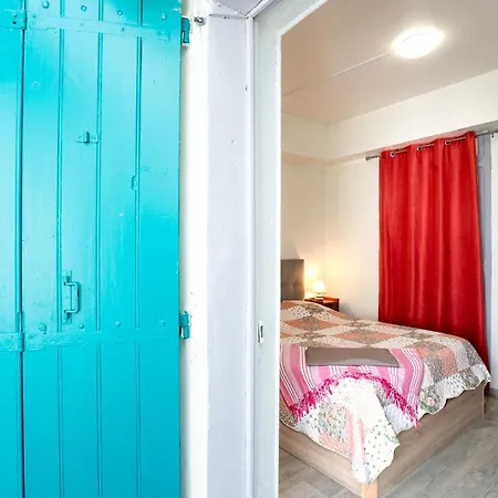 Apartment Les Halles , Climatisation, Terrasse, Garage *
